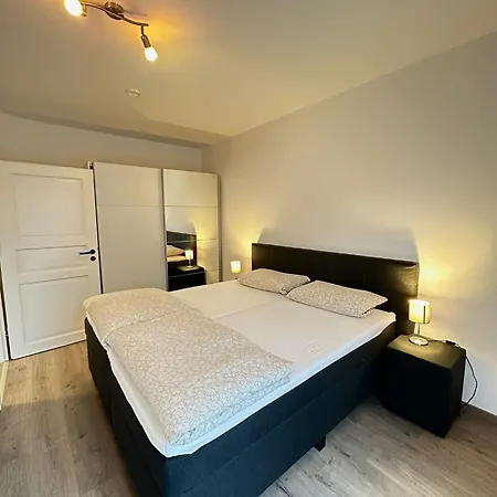 Km 3 * Wesel (North Rhine-Westphalia)